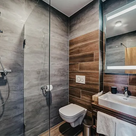Walddorf - Komorny Wellness Vo Vysokych Tatrach 3*