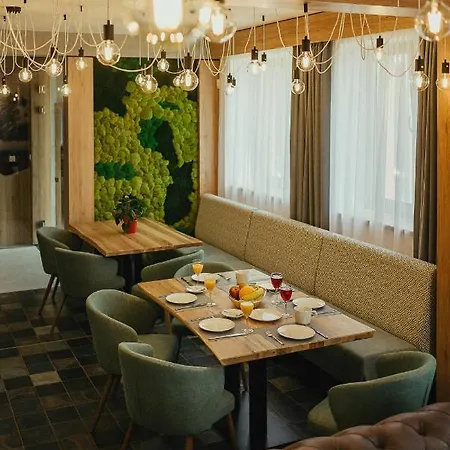 Walddorf - Komorny Wellness Vo Vysokych Tatrach 3*